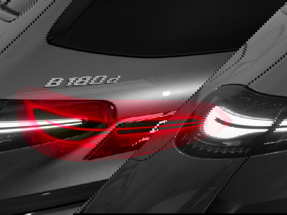 Mercedes-Benz Classe B nuova a Macerata (8)