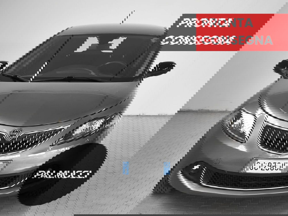 Lancia Ypsilon usata a Prato (2)