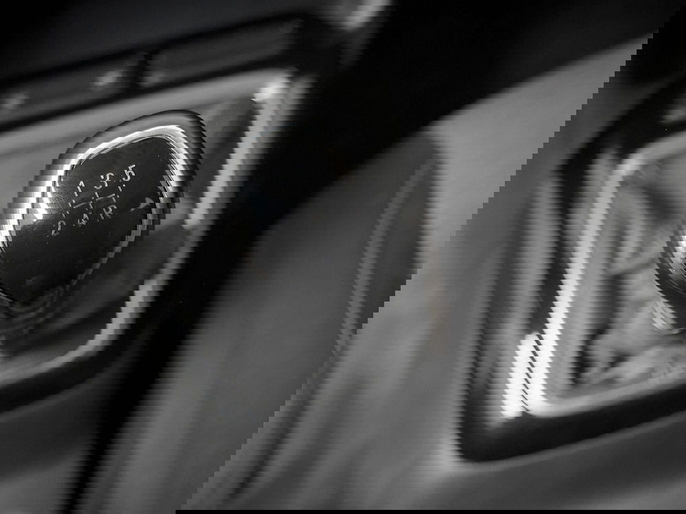 Opel Corsa usata a Prato (9)