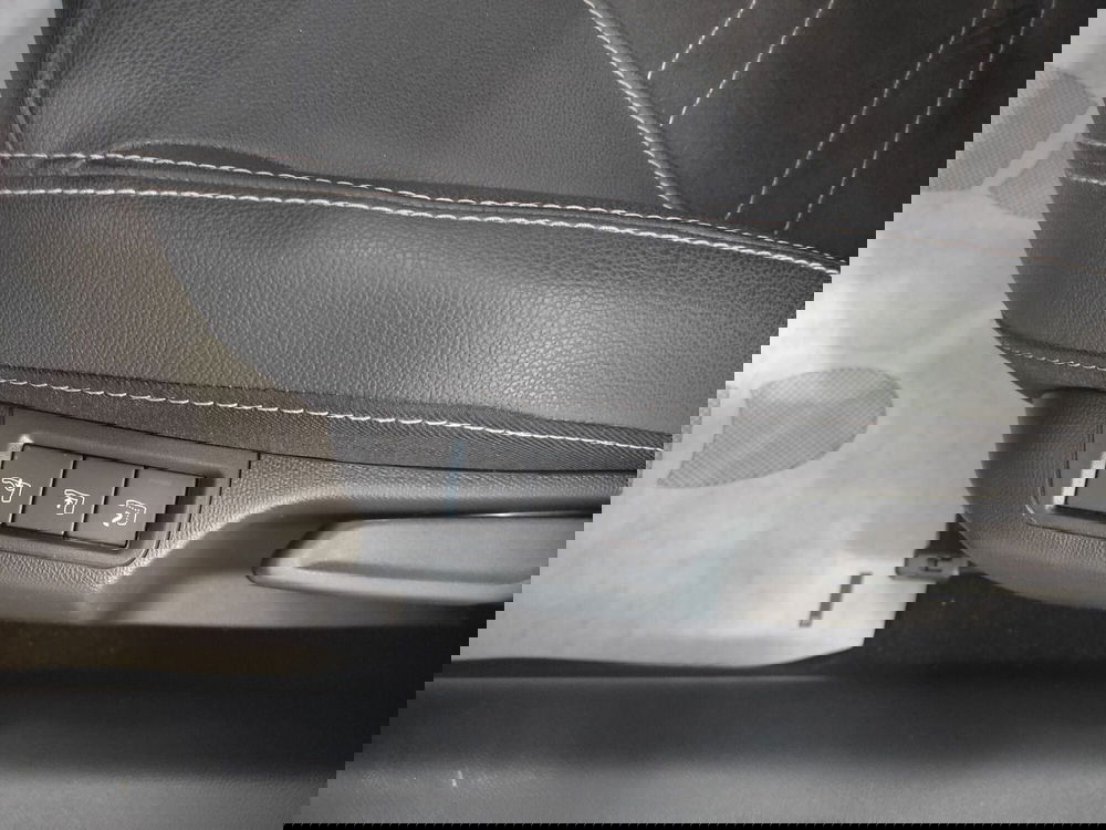 Opel Corsa usata a Prato (16)