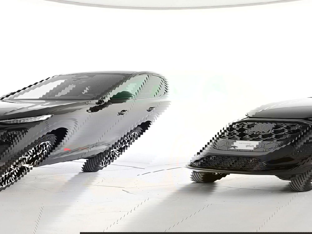 Audi Q3 Sportback nuova a Cuneo