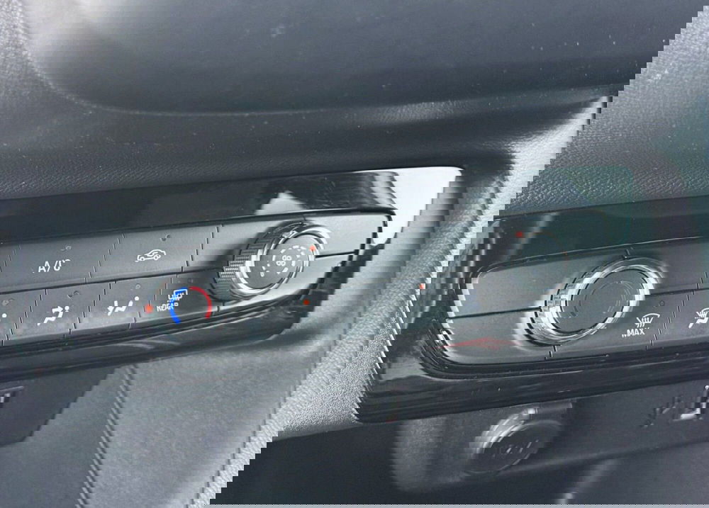 Opel Corsa usata a Perugia (13)