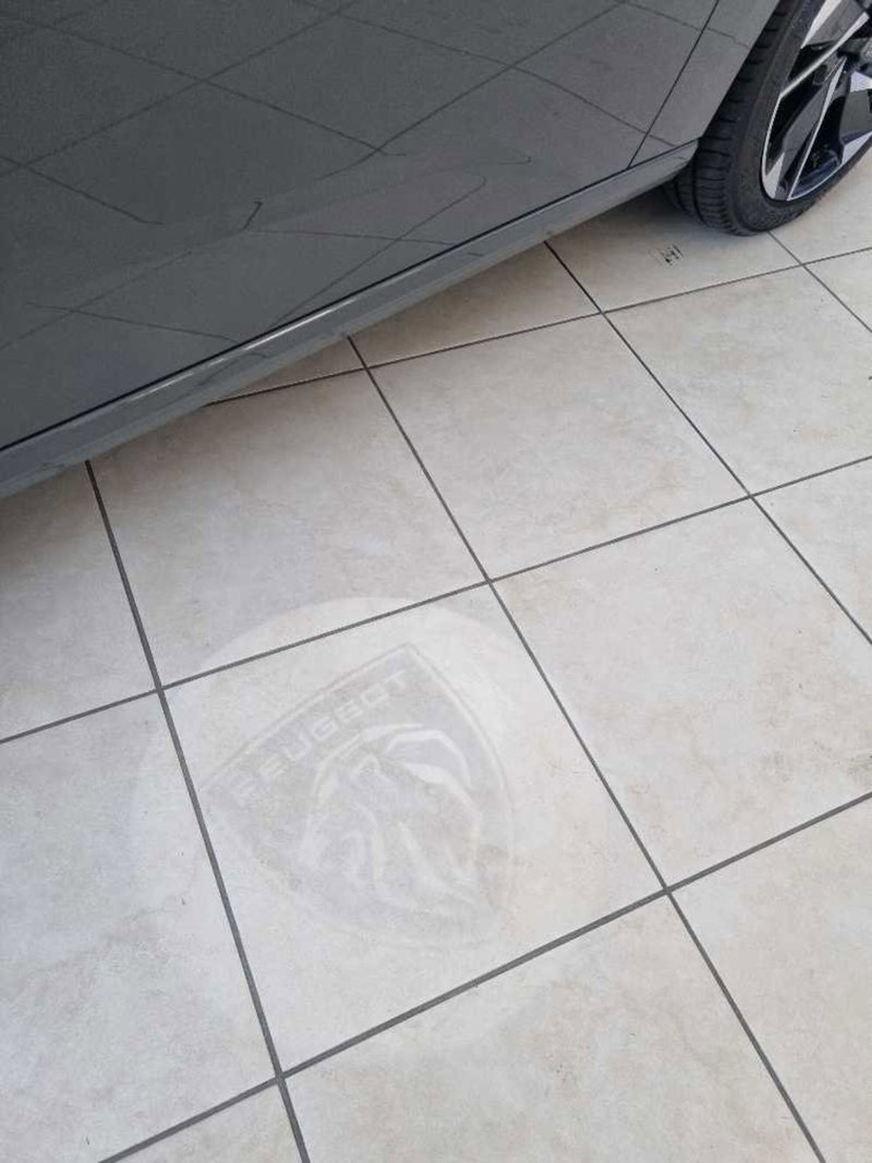 Peugeot 308 nuova a Varese (14)