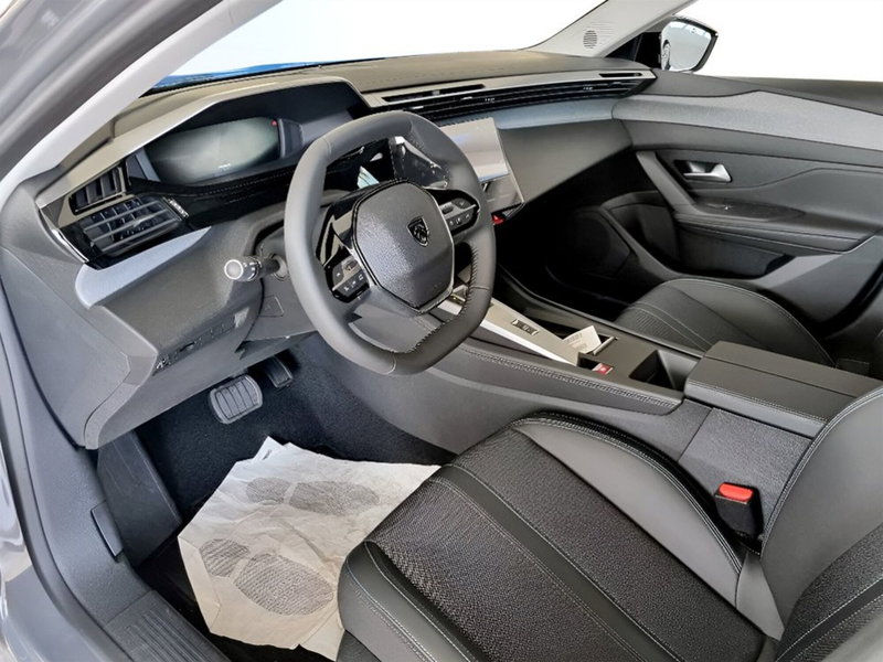 Peugeot 308 nuova a Varese (4)