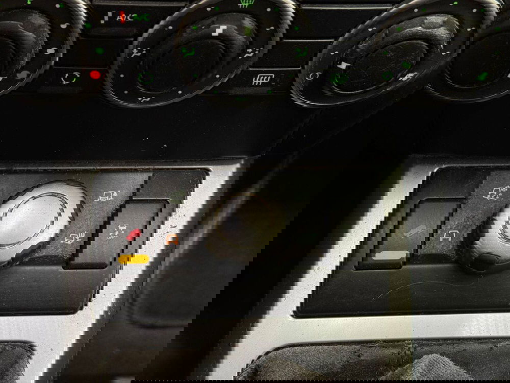 Land Rover Freelander usata a Savona (8)