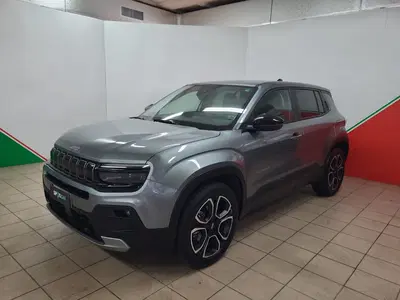 Jeep Avenger 1.2 turbo Summit fwd 100cv del 2025 usata a Terranuova Bracciolini