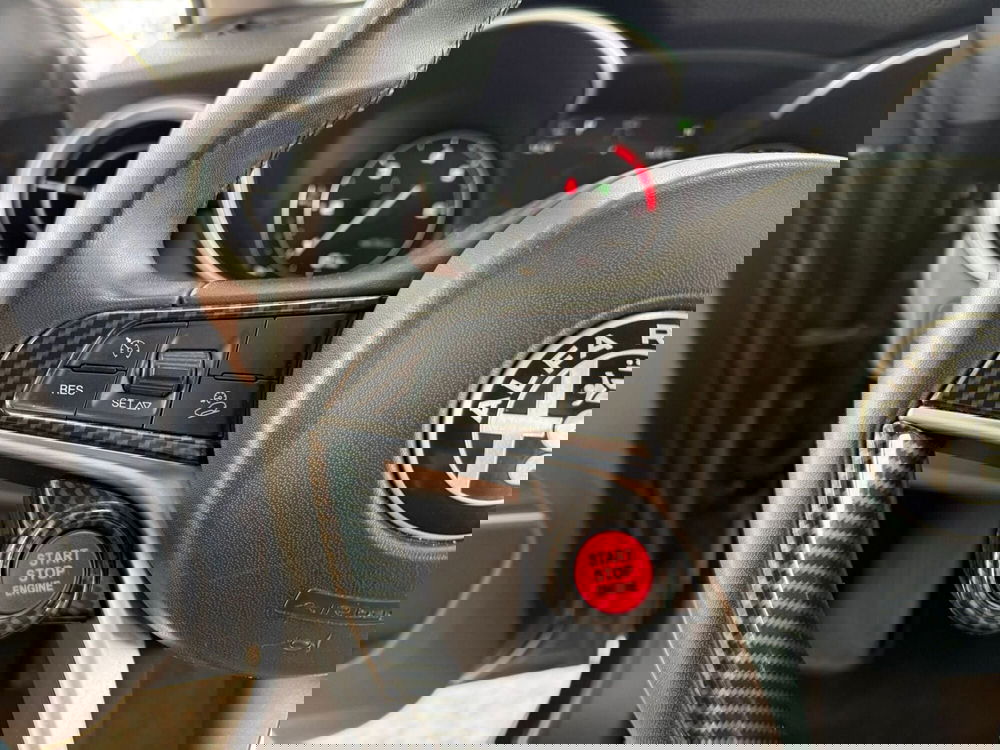 Alfa Romeo Stelvio usata a Brescia (14)