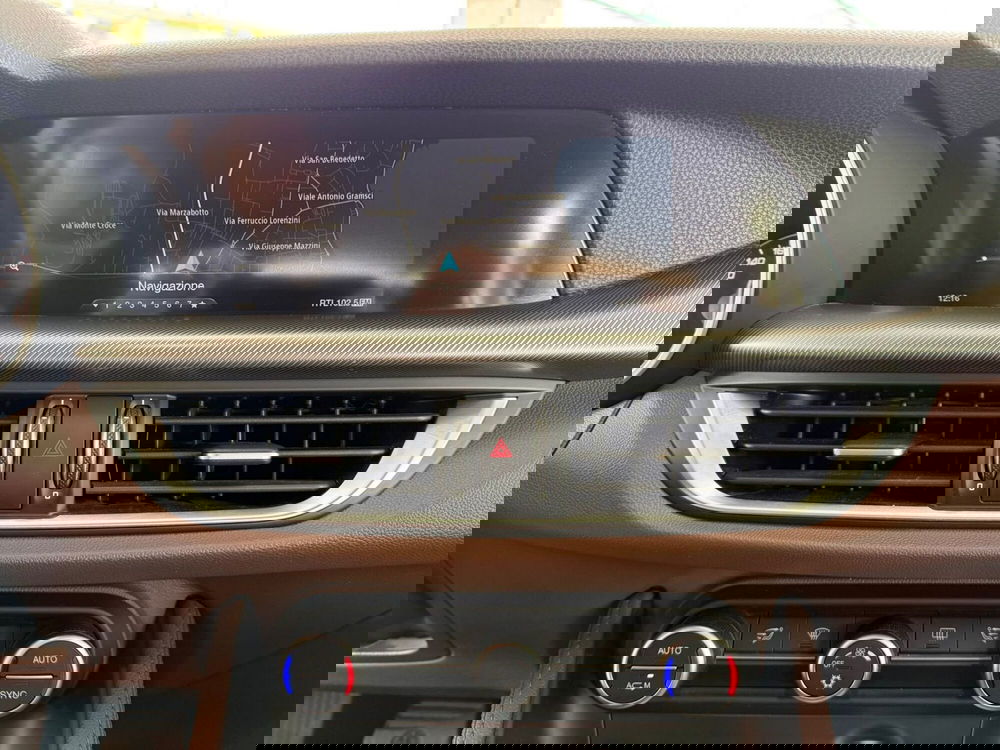 Alfa Romeo Stelvio usata a Brescia (16)