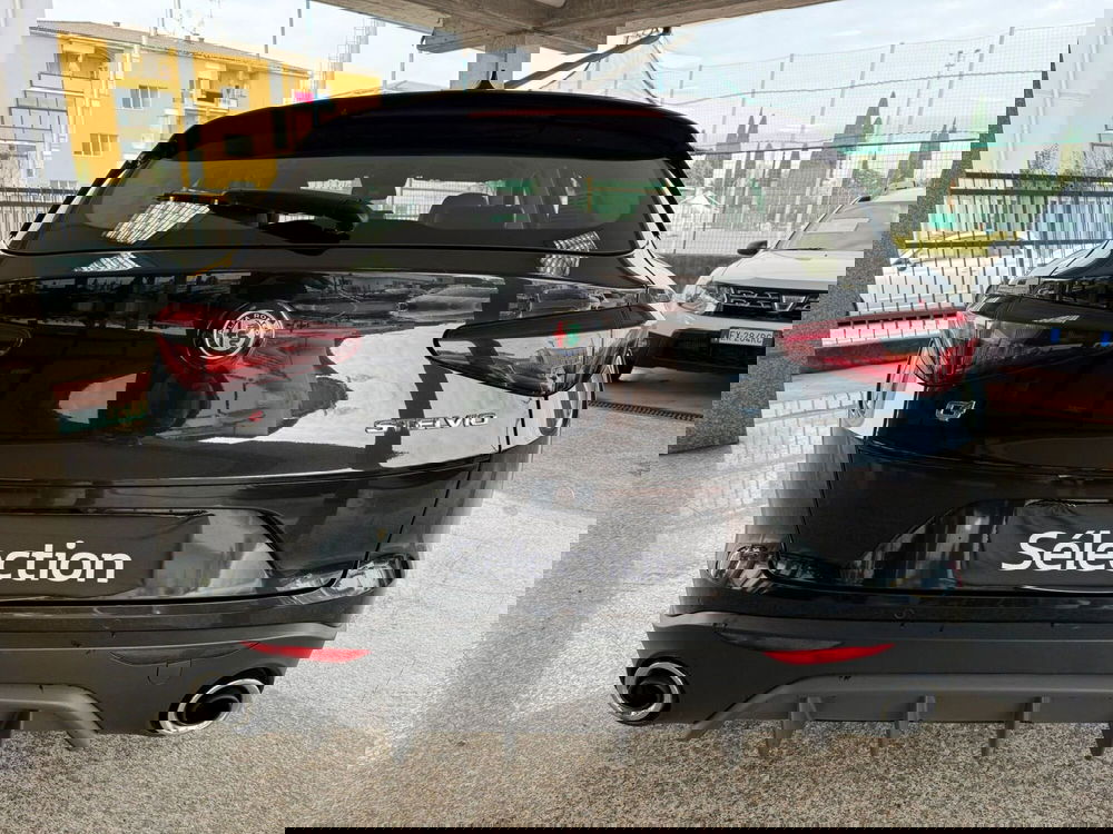 Alfa Romeo Stelvio usata a Brescia (5)