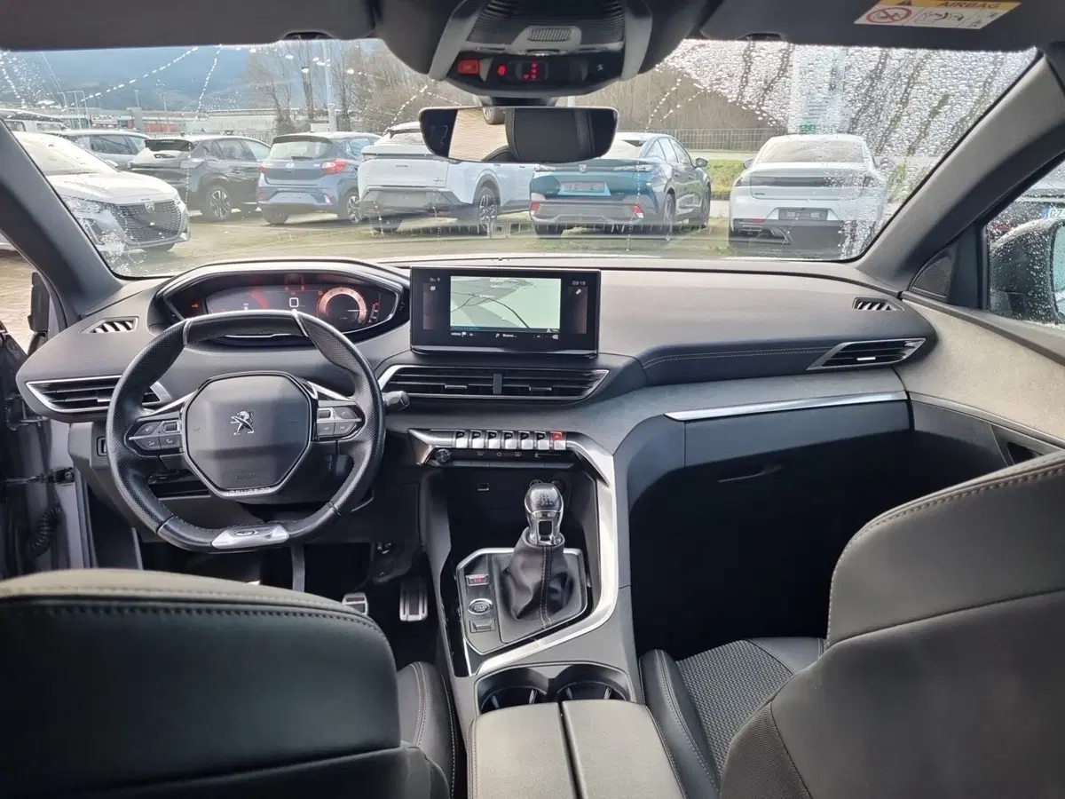 Peugeot 3008 usata a Lucca (12)