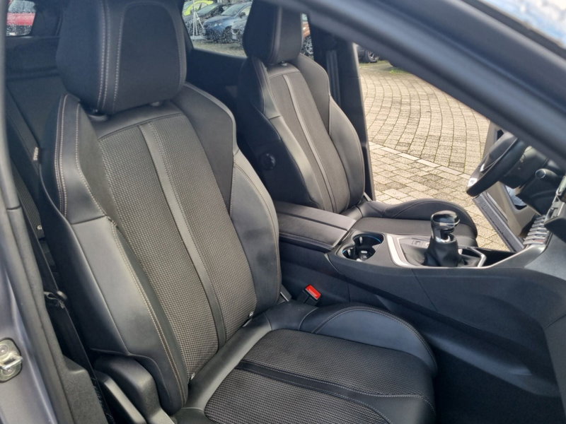 Peugeot 3008 usata a Lucca (15)