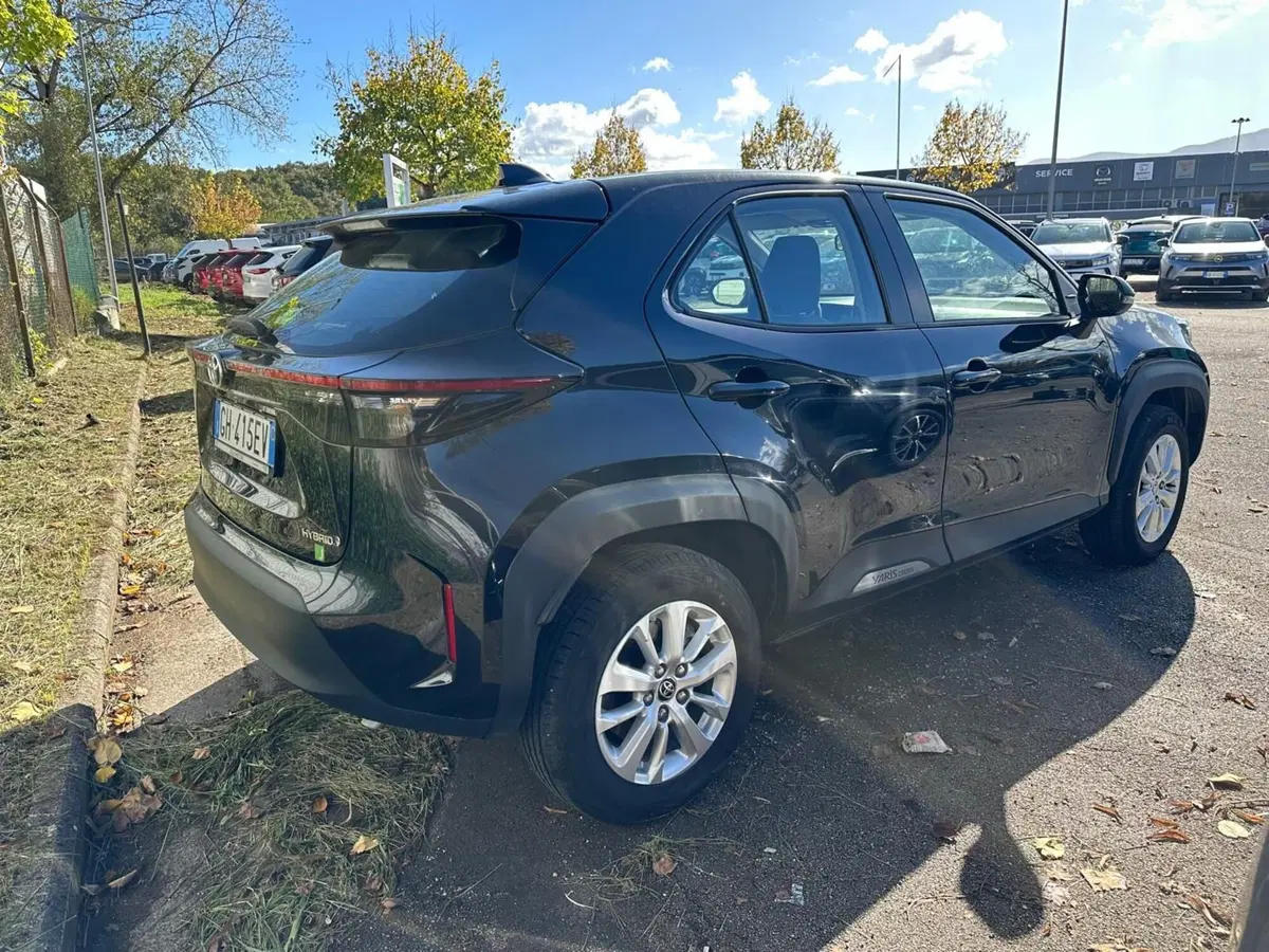 Toyota Yaris Cross usata a Frosinone (3)