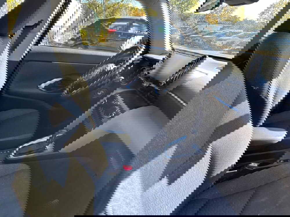 Toyota Yaris Cross usata a Frosinone (4)
