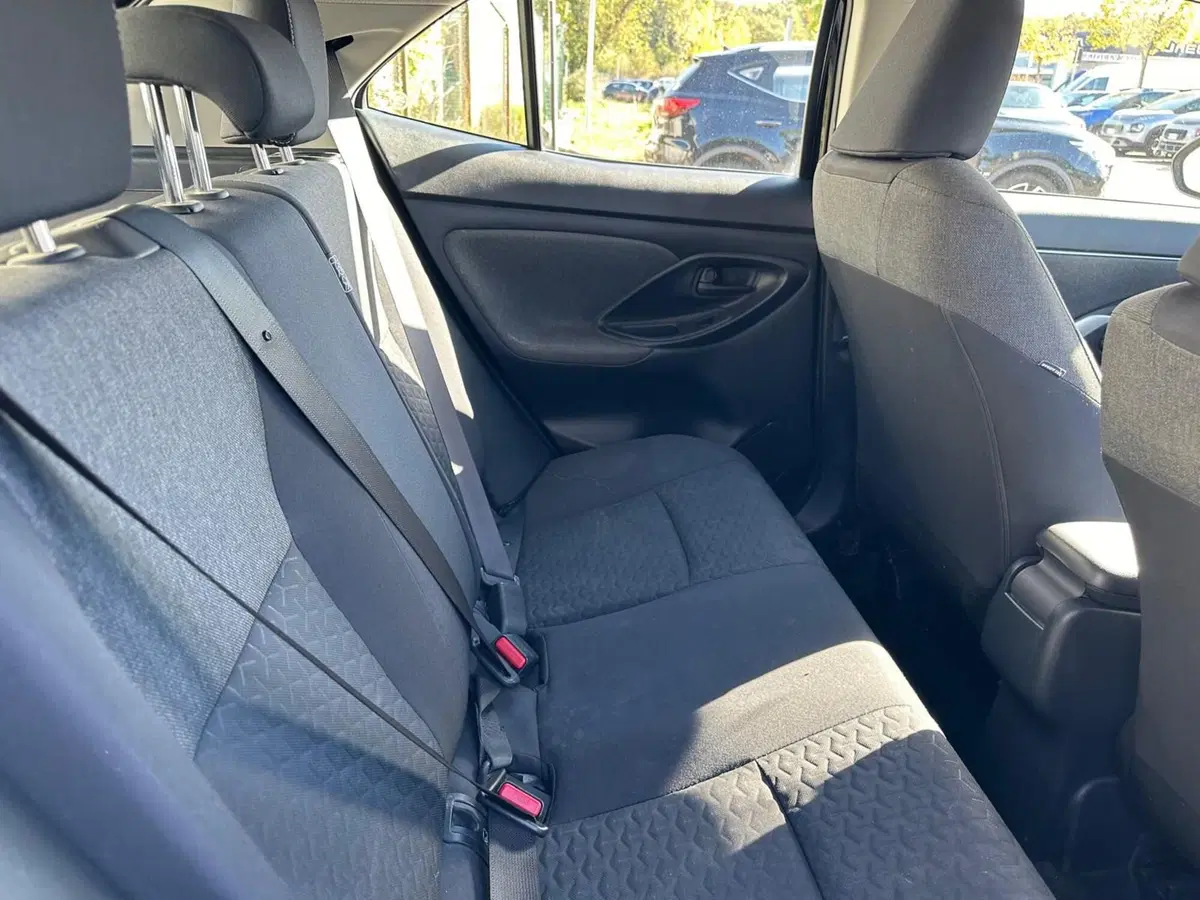 Toyota Yaris Cross usata a Frosinone (5)