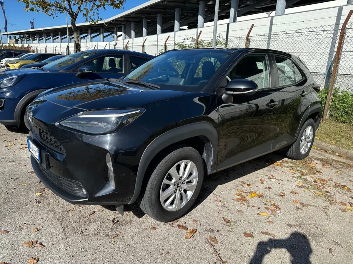 Toyota Yaris Cross usata a Frosinone (6)