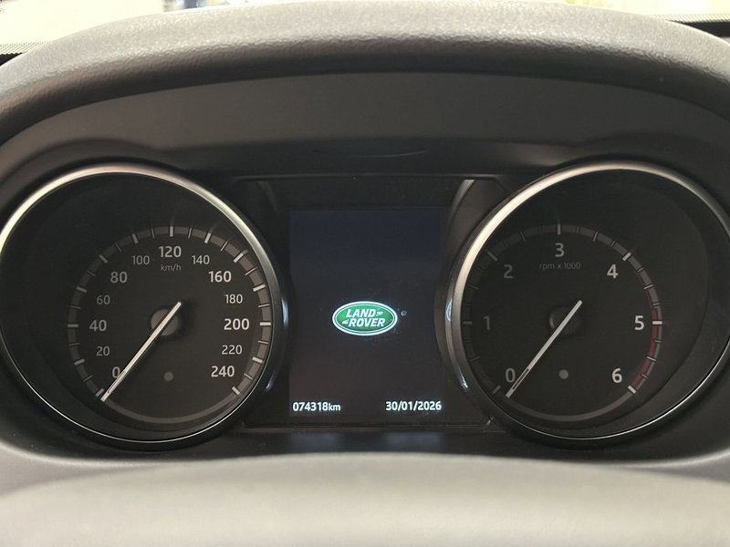 Land Rover Discovery Sport usata a Lodi (10)