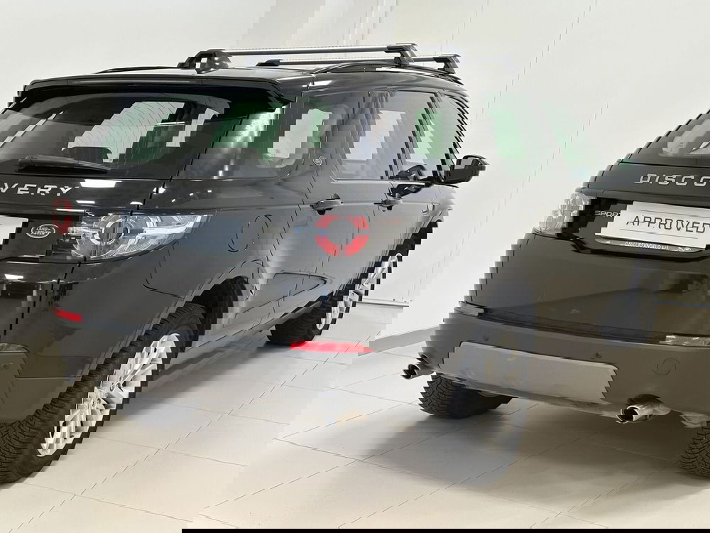 Land Rover Discovery Sport usata a Lodi (2)