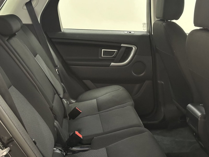 Land Rover Discovery Sport usata a Lodi (5)