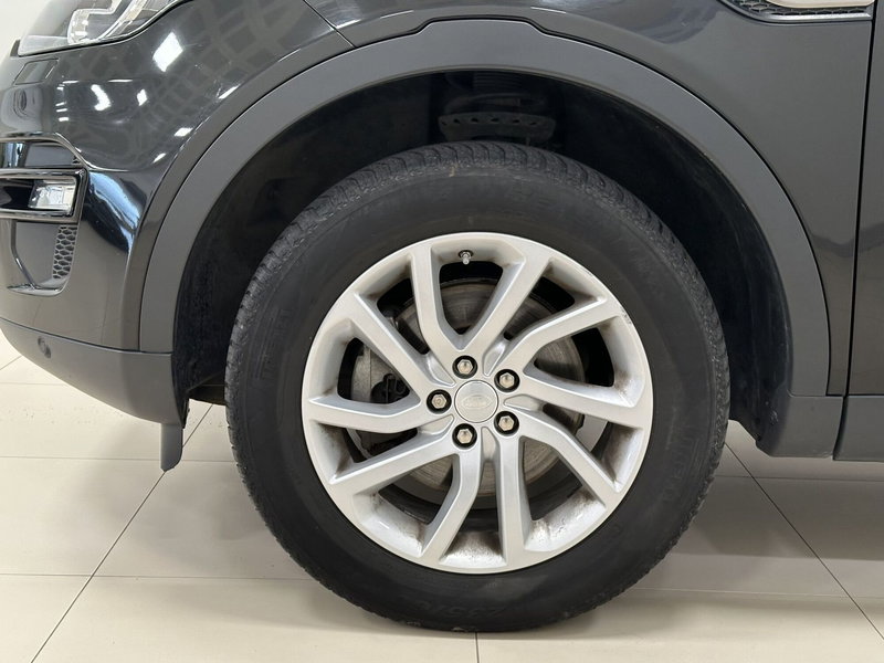Land Rover Discovery Sport usata a Lodi (9)