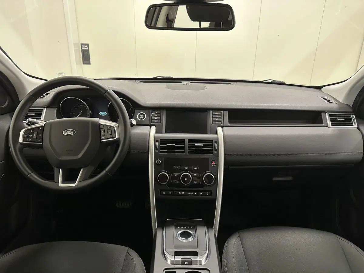 Land Rover Discovery Sport usata a Lodi (4)