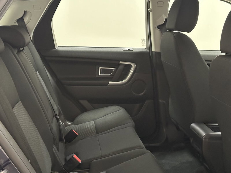 Land Rover Discovery Sport usata a Lodi (5)