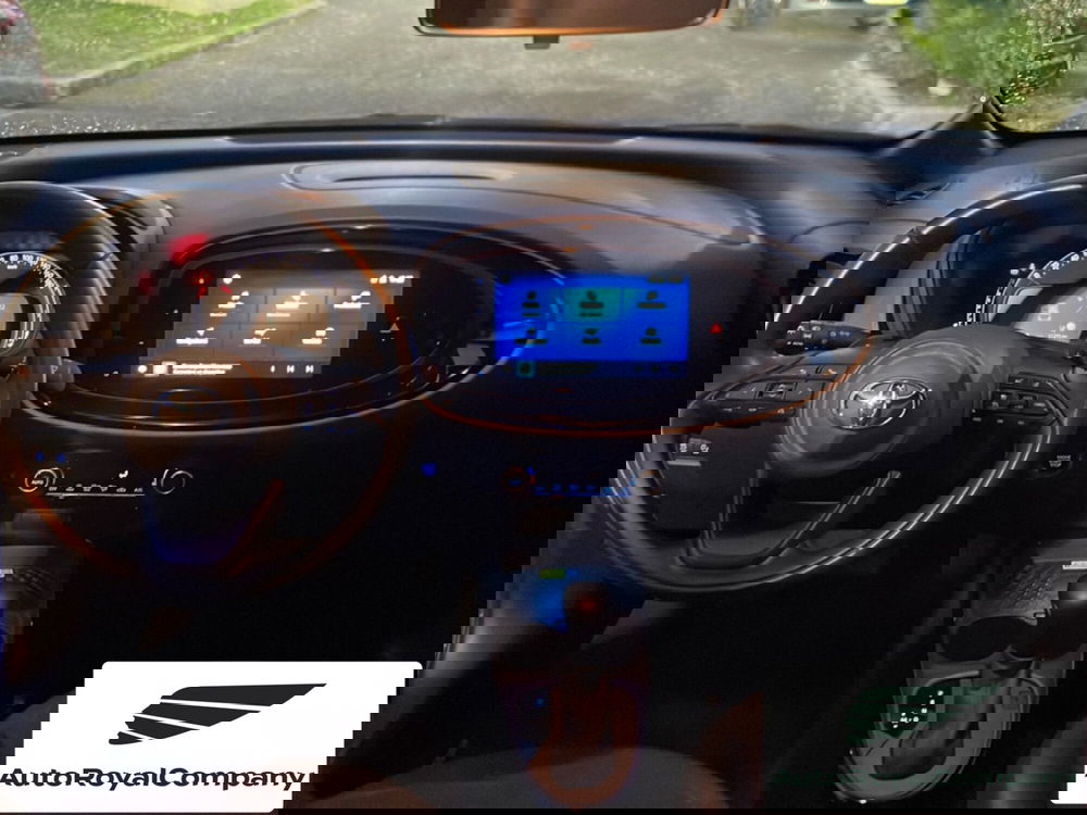 Toyota Aygo X usata a Roma (12)