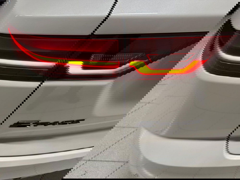 Jaguar E-Pace usata a Verbano Cusio Ossola (17)