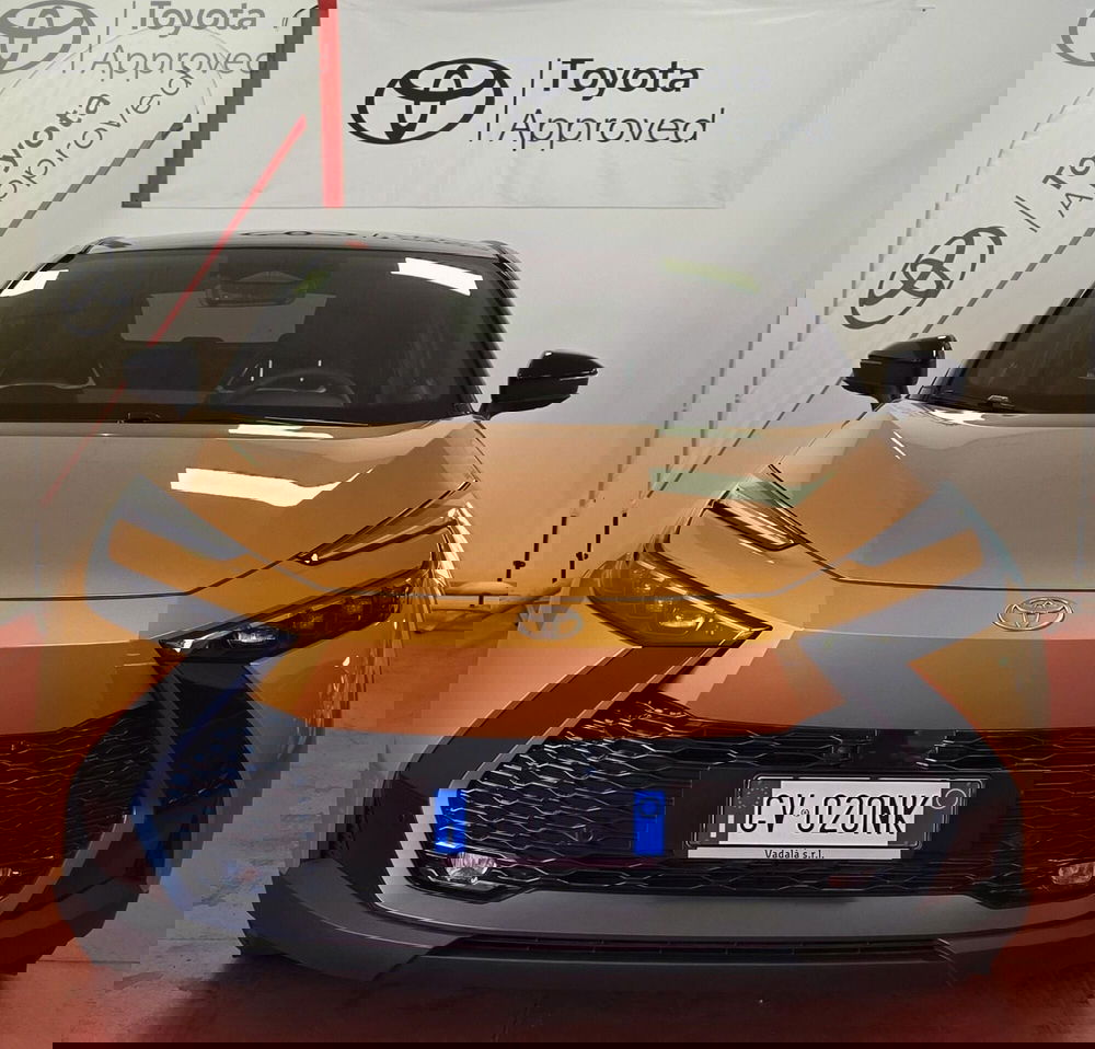 Toyota Toyota C-HR nuova a Messina (2)