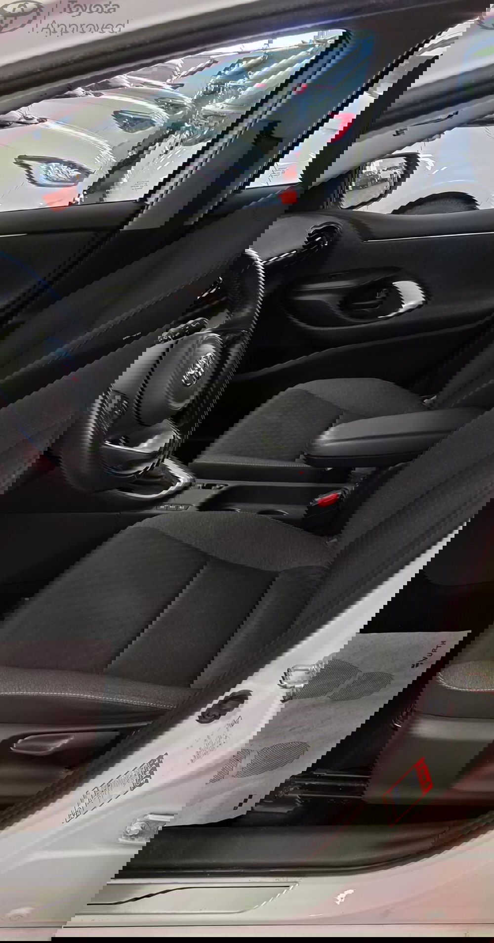 Toyota Yaris usata a Messina (7)