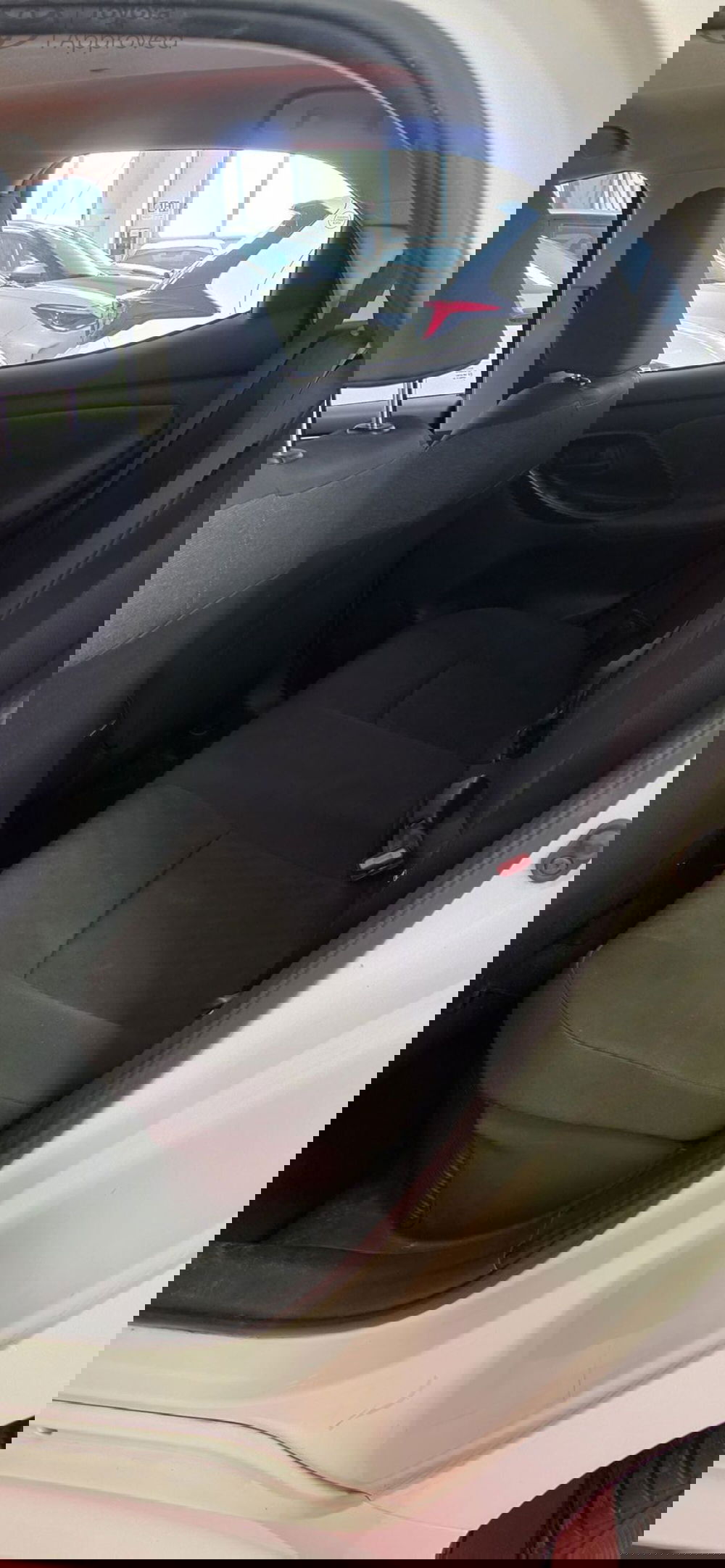 Toyota Yaris usata a Messina (8)