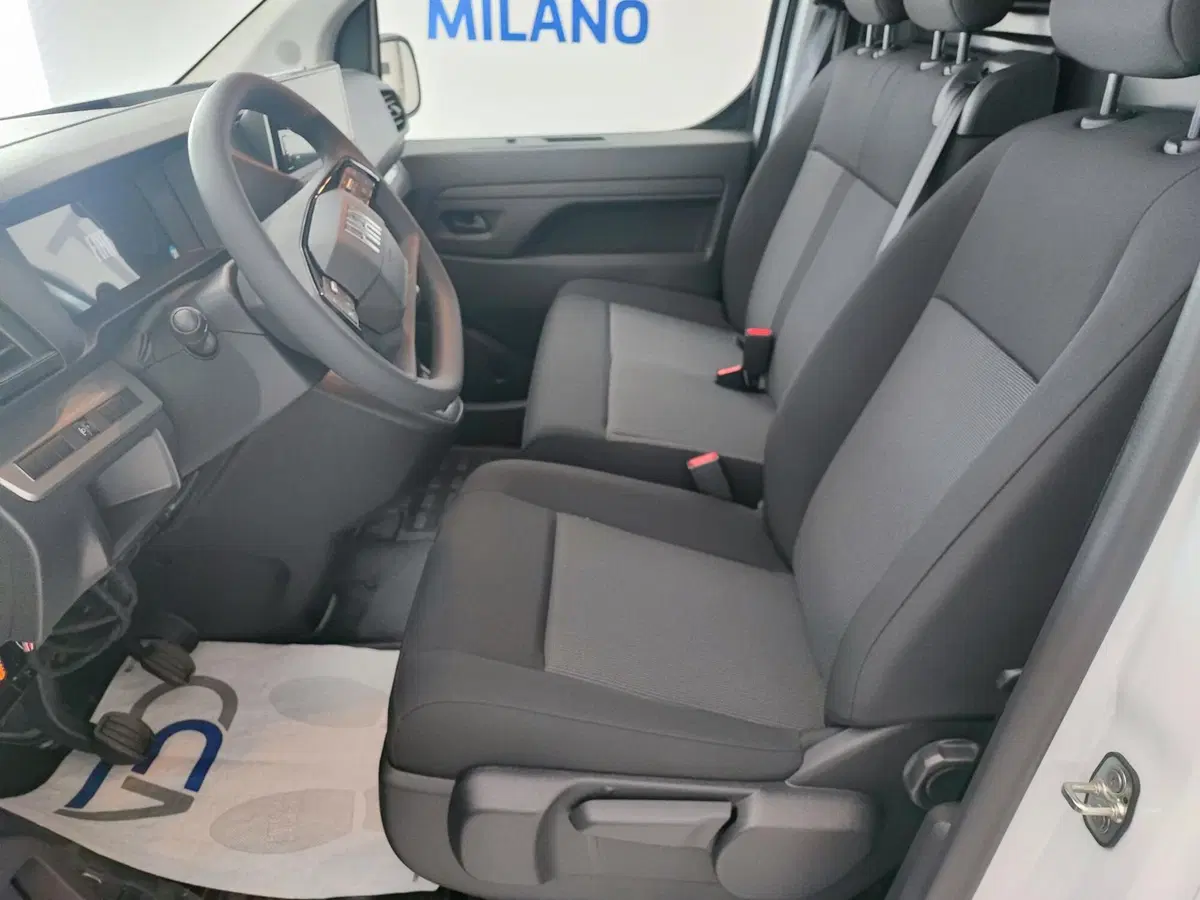 Fiat Scudo Furgone nuova a Milano (15)