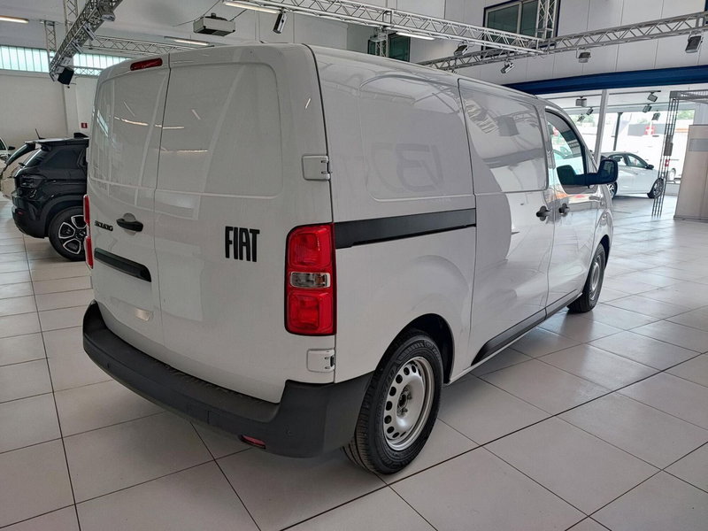 Fiat Scudo Furgone nuova a Milano (4)