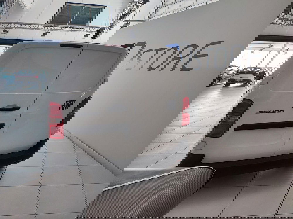 Fiat Scudo Furgone nuova a Milano (5)