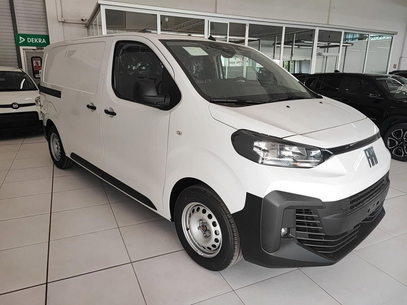 Fiat Scudo Furgone nuova a Milano (6)