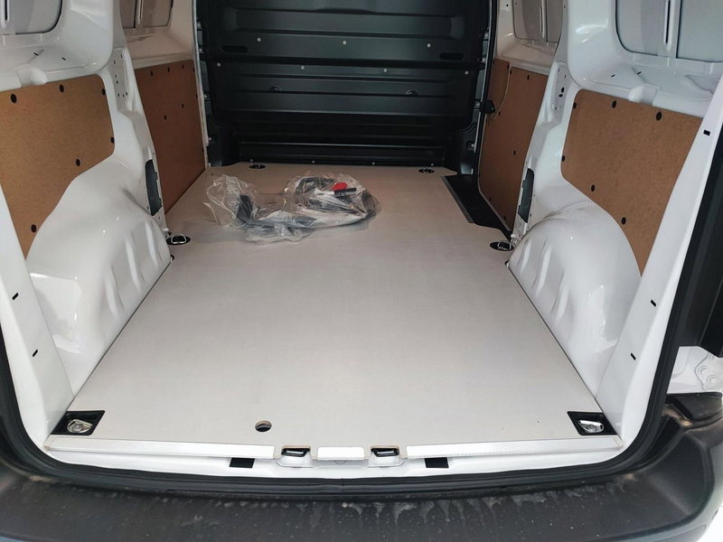 Fiat Scudo Furgone nuova a Milano (9)