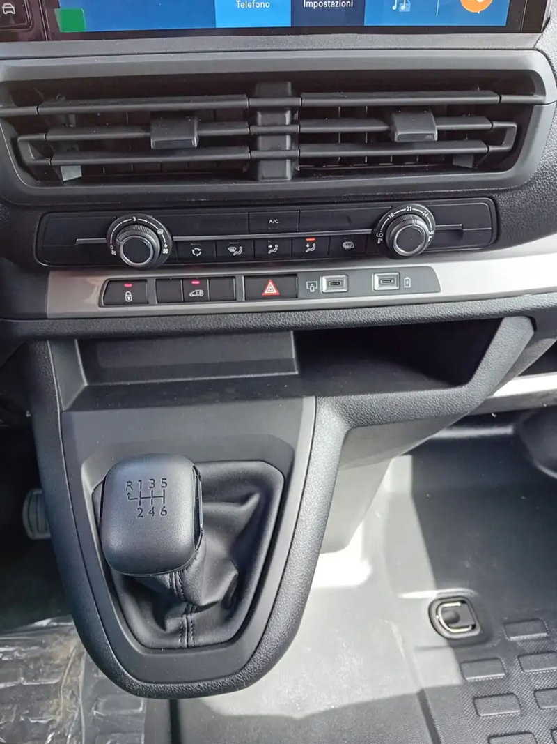 Fiat Scudo Furgone nuova a Milano (14)
