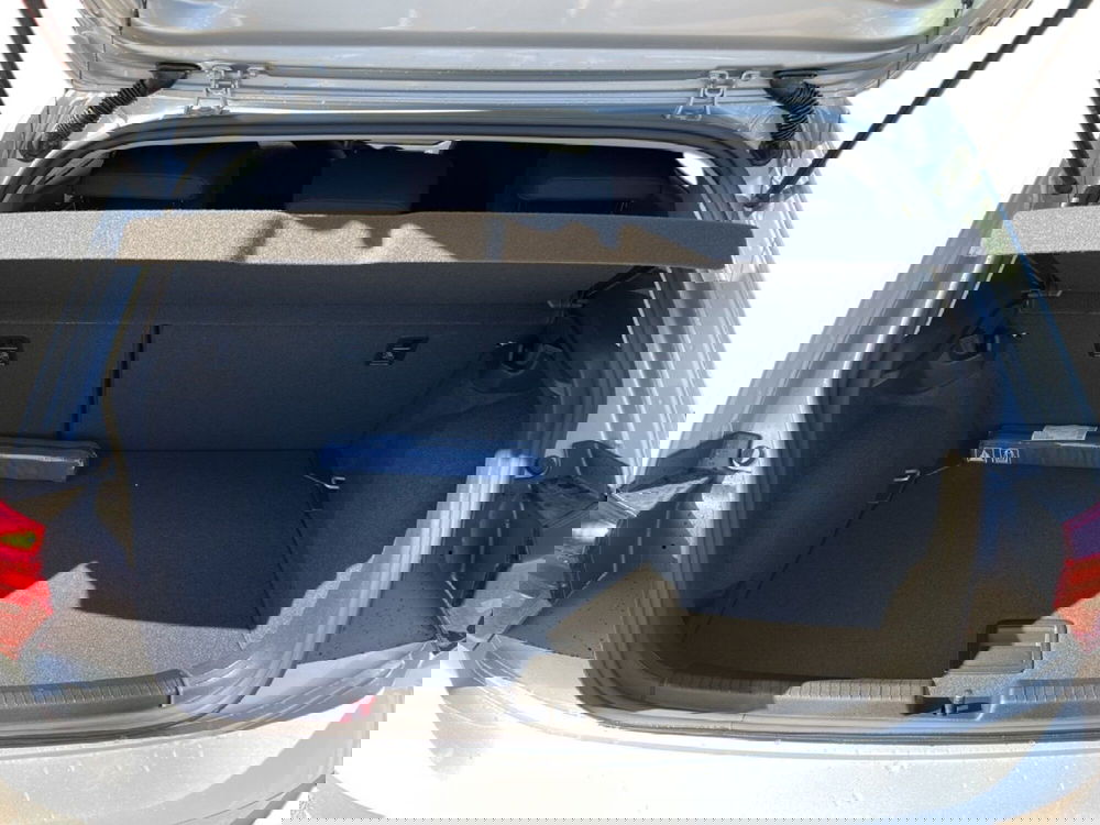 Volkswagen Polo nuova a Siena (10)