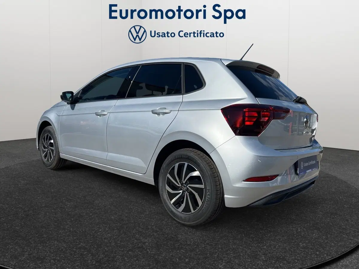 Volkswagen Polo nuova a Siena (3)