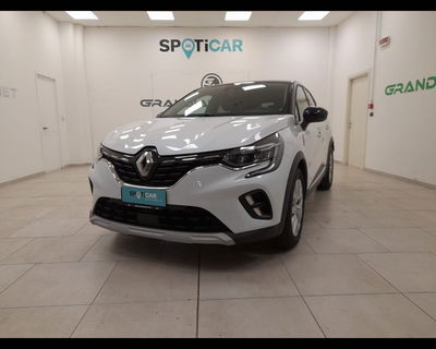 Renault Captur Full Hybrid E-Tech 145 CV Intens del 2022 usata a Alessandria