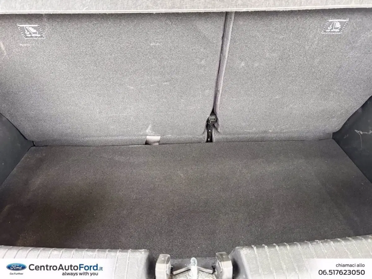 Hyundai i10 usata a Roma (11)