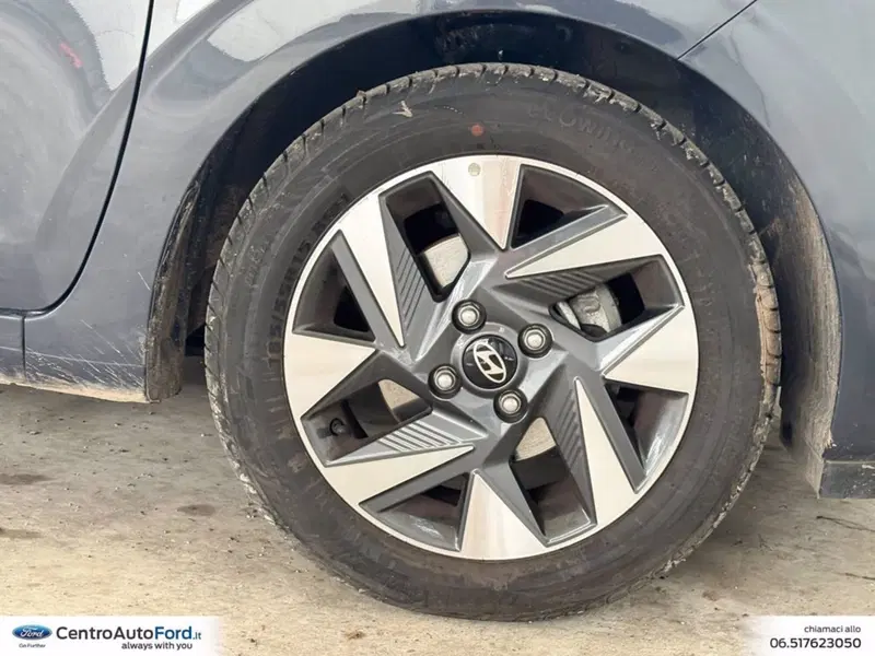 Hyundai i10 usata a Roma (14)