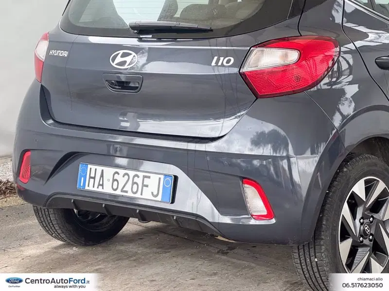 Hyundai i10 usata a Roma (17)