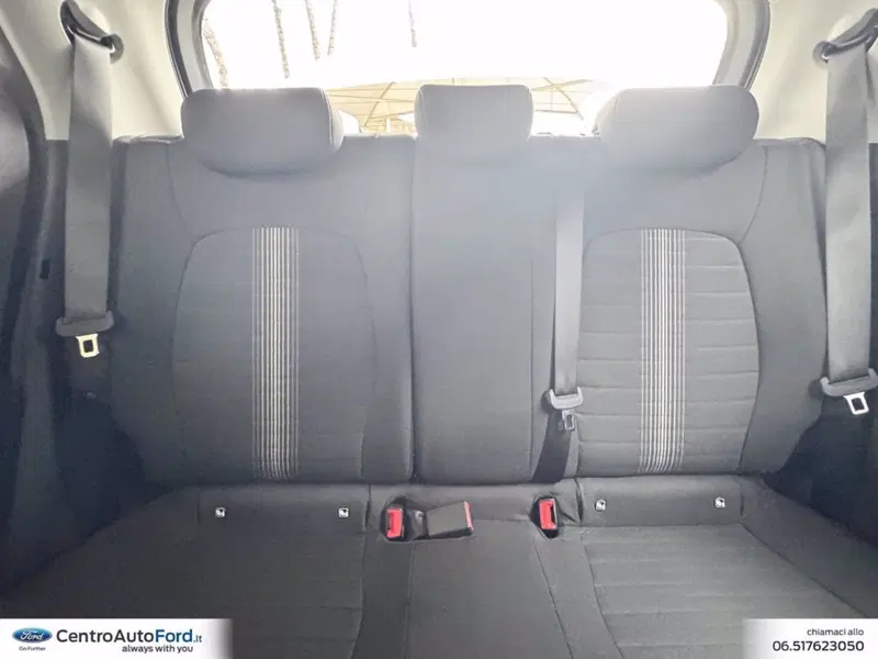 Hyundai i10 usata a Roma (9)