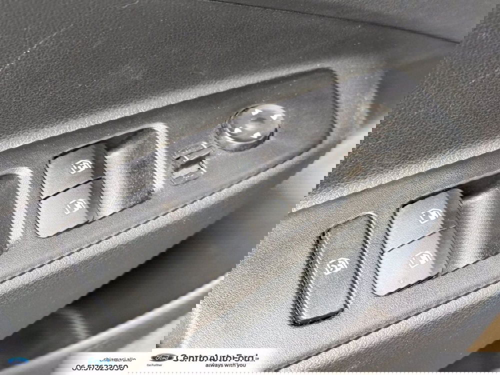 Hyundai i10 usata a Roma (19)