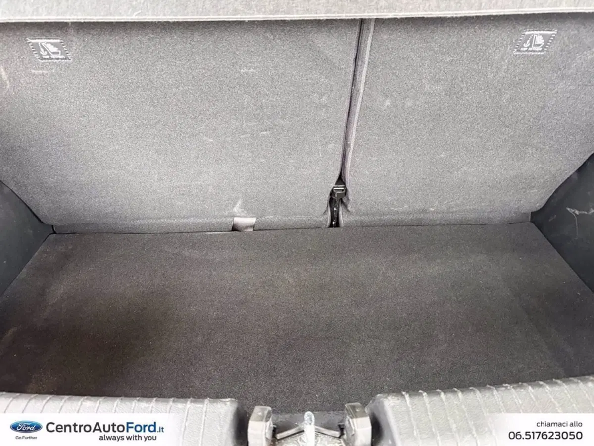 Hyundai i10 usata a Roma (11)