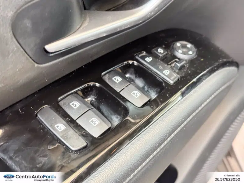 Hyundai Tucson usata a Roma (19)