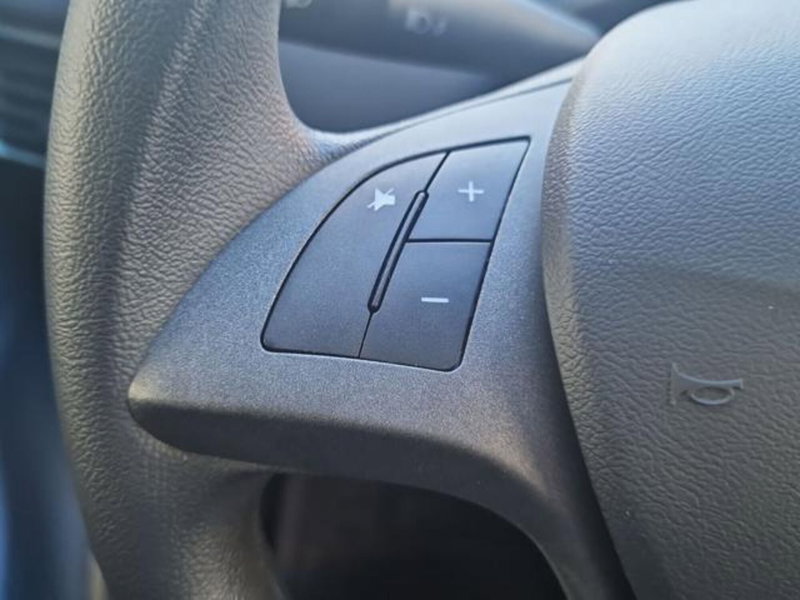 Lancia Ypsilon nuova a Salerno (20)