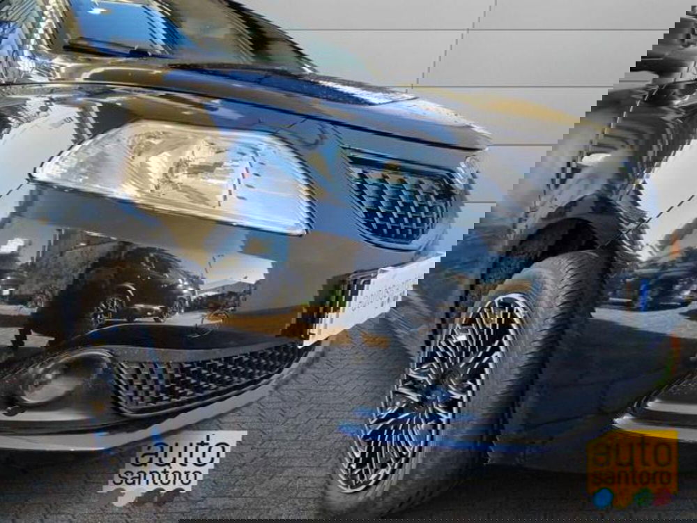 Lancia Ypsilon nuova a Salerno (8)