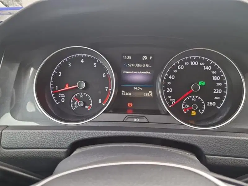 Volkswagen Golf usata a Salerno (11)