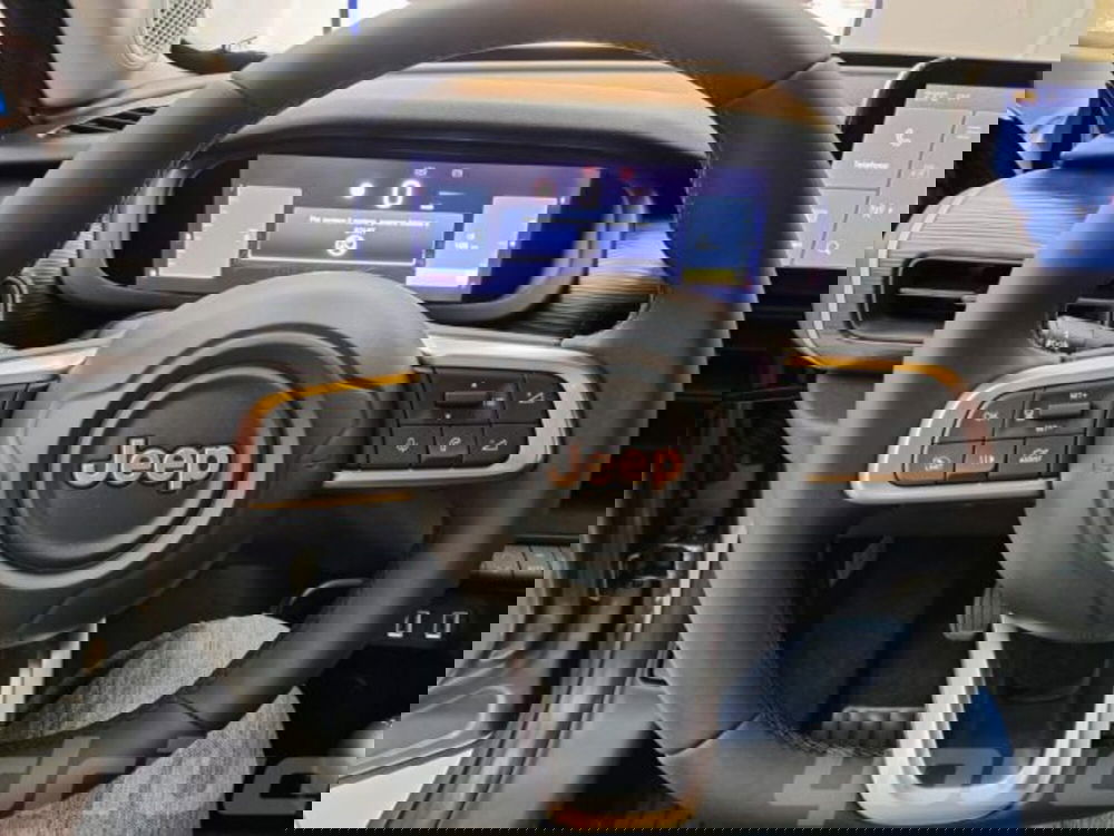 Jeep Avenger nuova a Napoli (11)